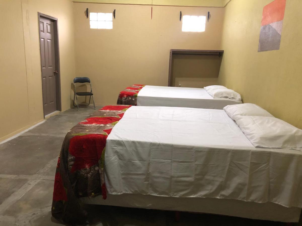 Hotel Casa Vieja ลาเซย์บา ภายนอก รูปภาพ